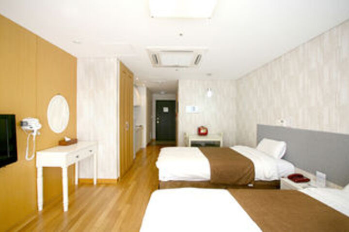 Guest Suite