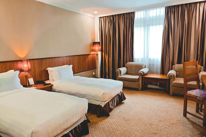 Room 15 of 79
