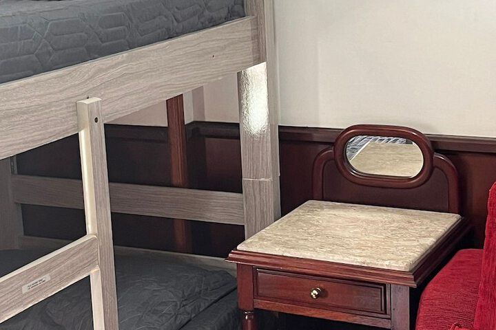 Room 29 of 487