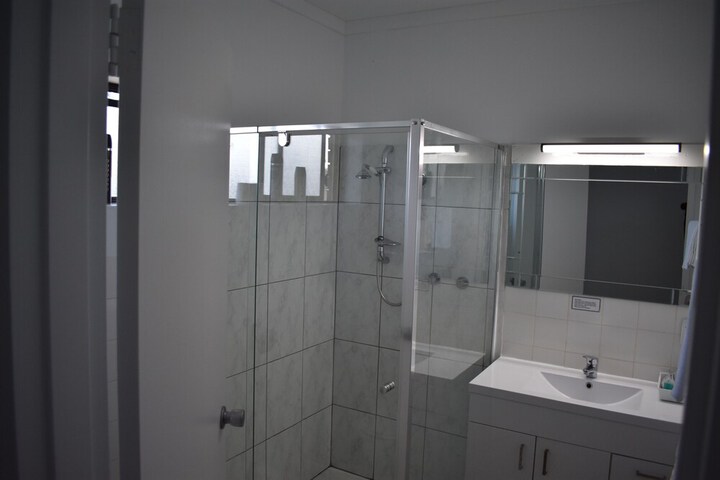 Room 14 of 24