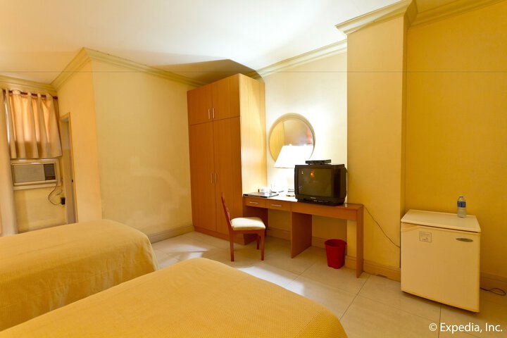 Room 92 of 134