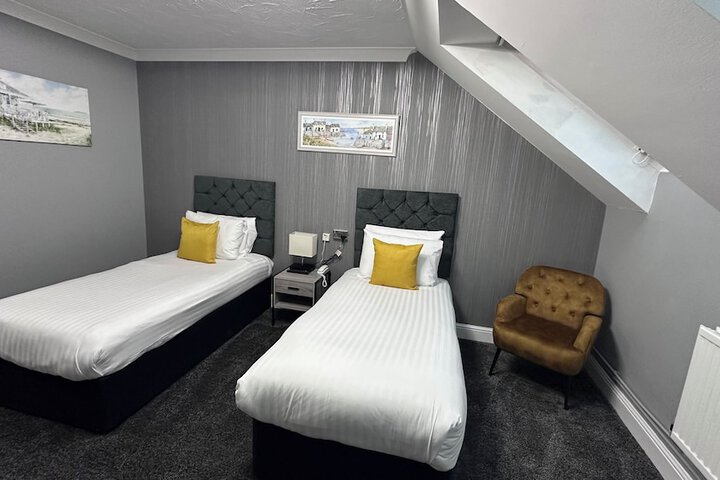 Room 33 of 56