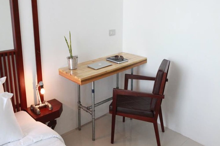 Room 19 of 40