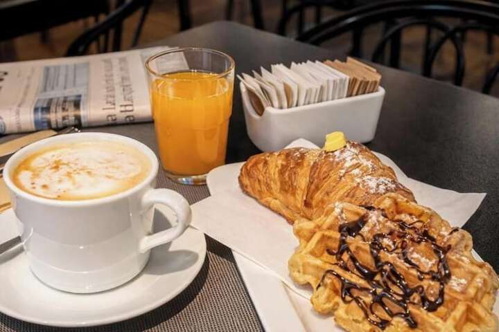Breakfast/Coffee Service 15 of 20