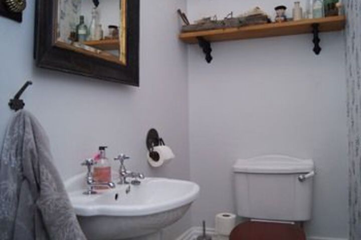 Room 4 of 47