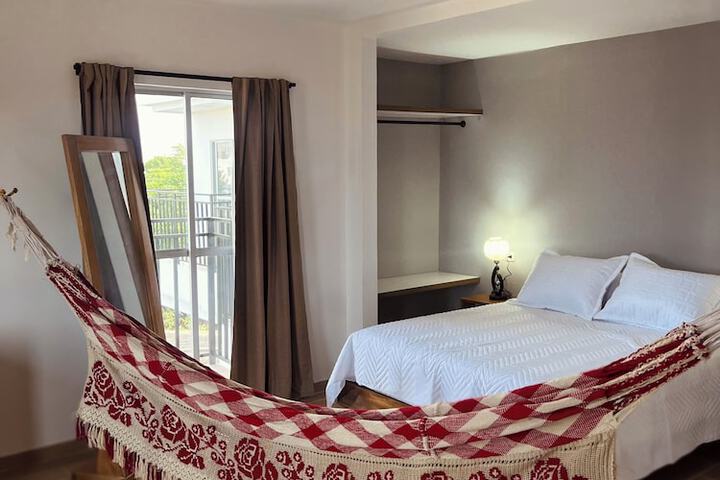 Room 16 of 125