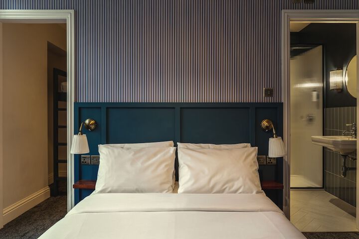 Room 25 of 78