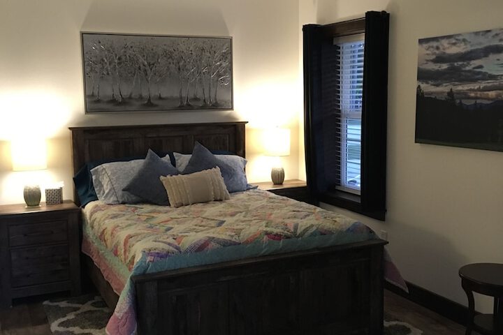 Room 9 of 9