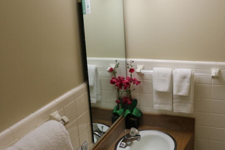 Room 134 of 156