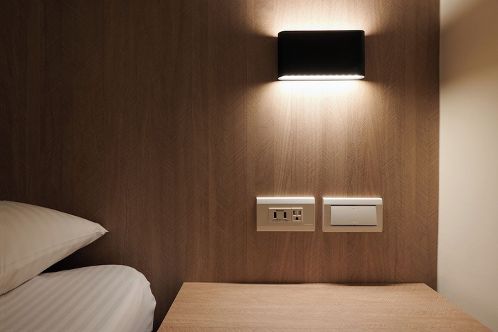 Room 11 of 23