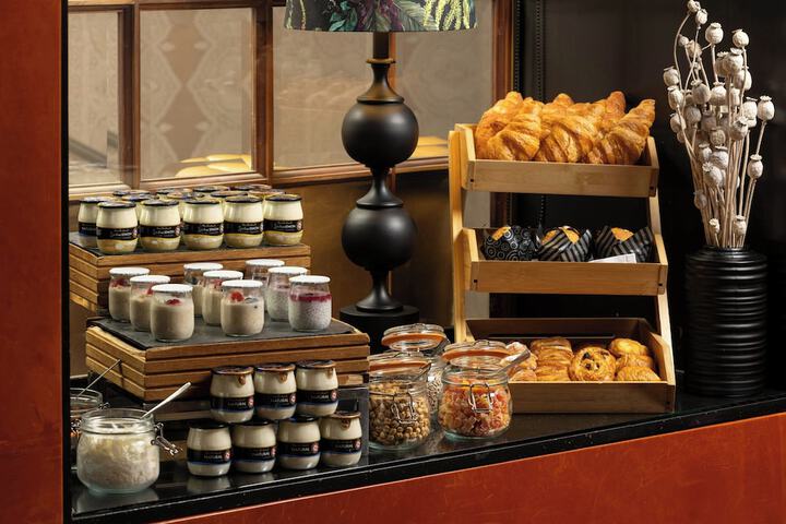 Breakfast/Coffee Service 137 of 179