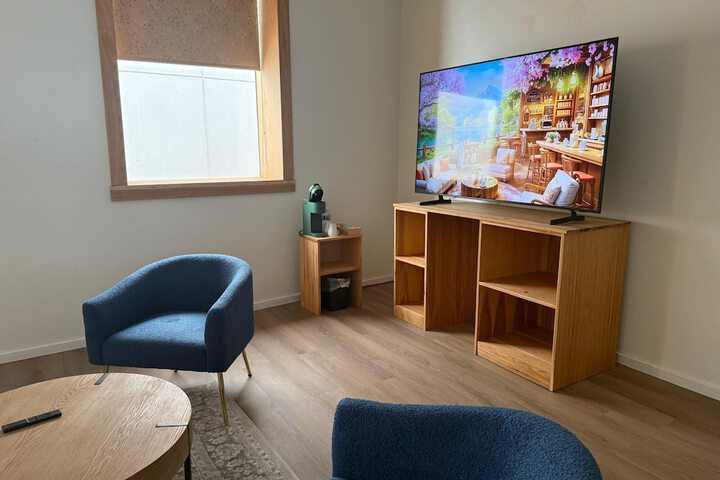 Room 19 of 153