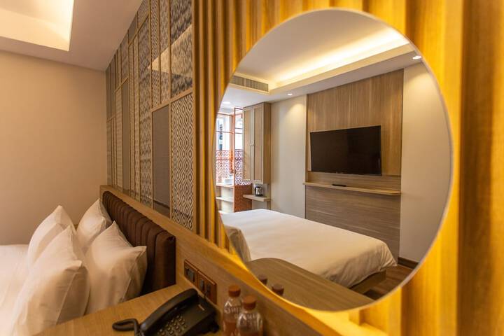 Room 32 of 110