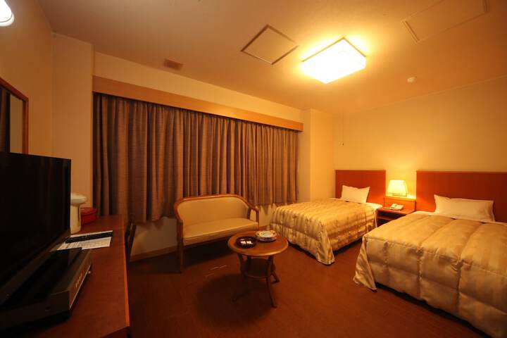 Room 10 of 54