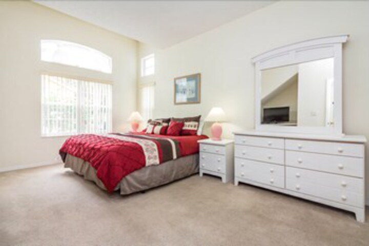 Room 19 of 25