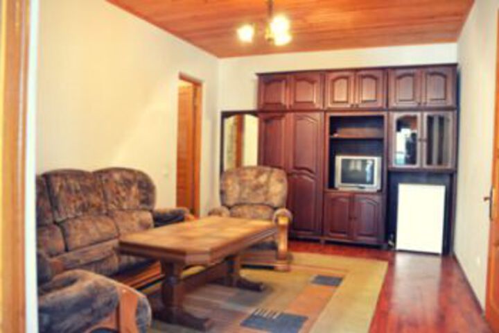Room 35 of 43
