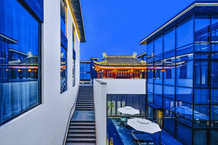Hotel 46 of 49