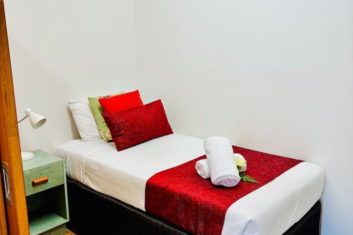Room 4 of 55
