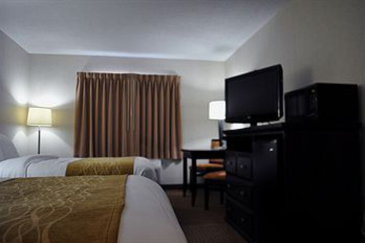 Room 7 of 19