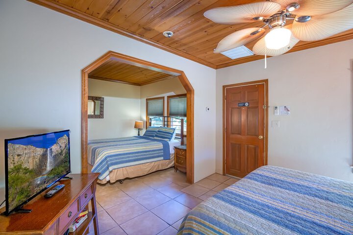 Room 3 of 16