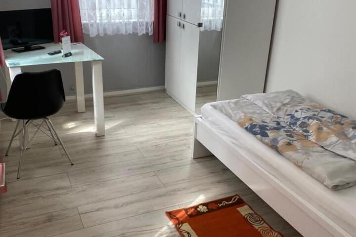 Photo 18