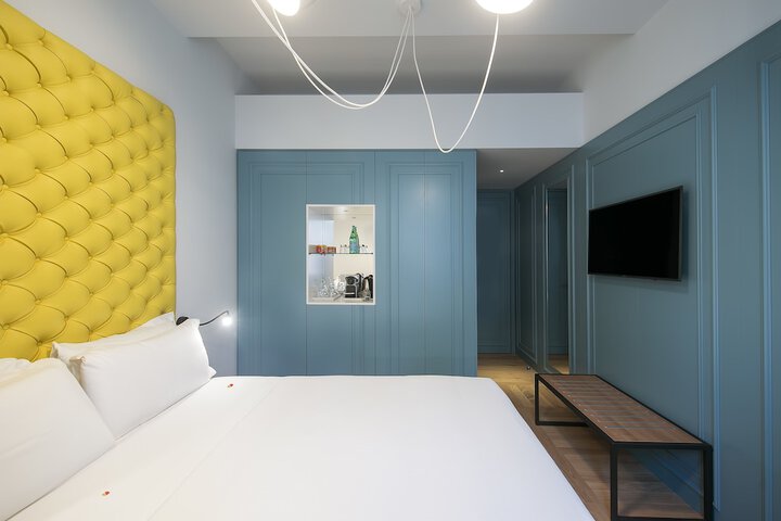 Room 12 of 188