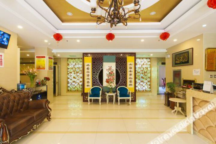 Hotel Interior 10 of 16