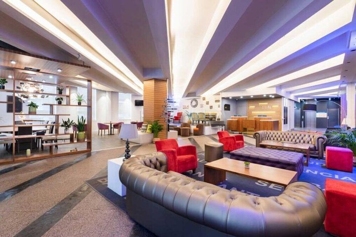 Lobby Photos
