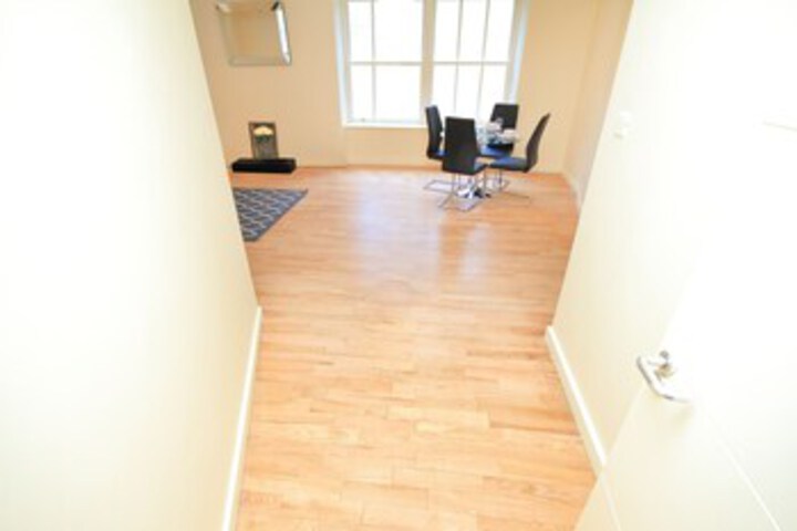 Ballroom/Hall 13 of 20