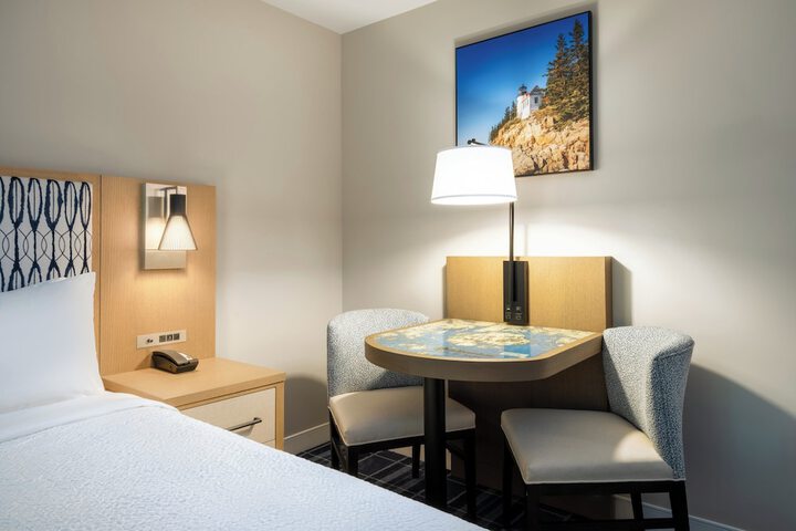 Room 19 of 80