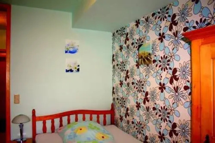 Room 6 of 21