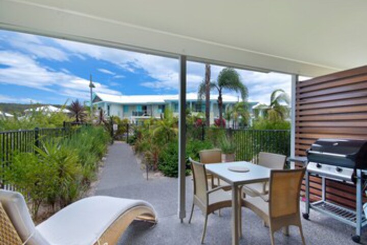 Terrace/Patio 15 of 16