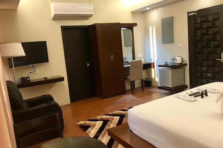 Room 39 of 63