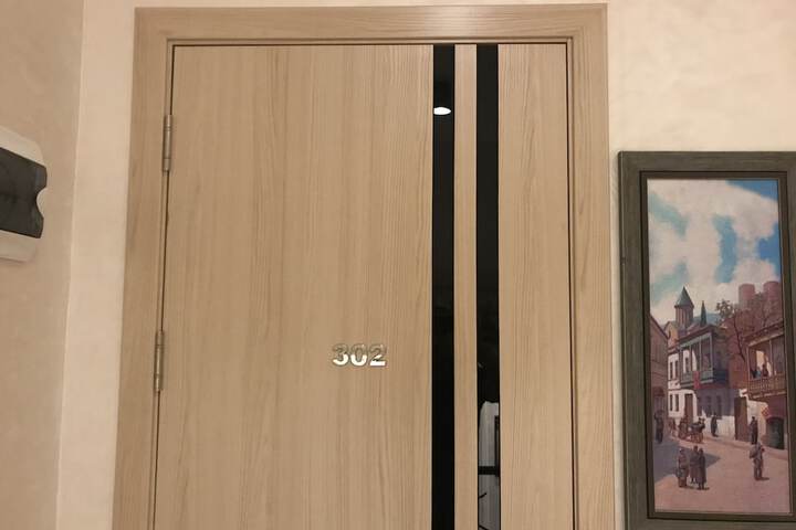 Room 40 of 72