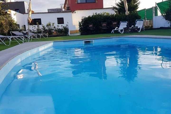 Pool 23 of 52