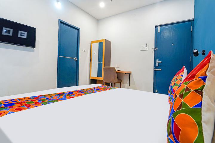 Room 14 of 24