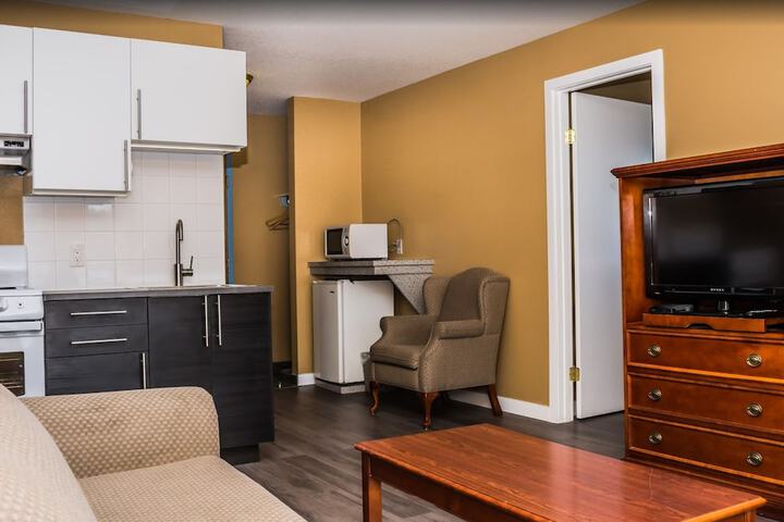 Room 2 of 34