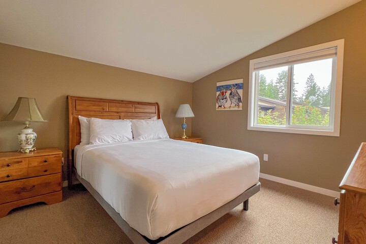 Room 2 of 56