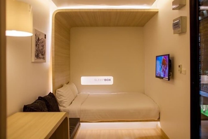 Room 12 of 35
