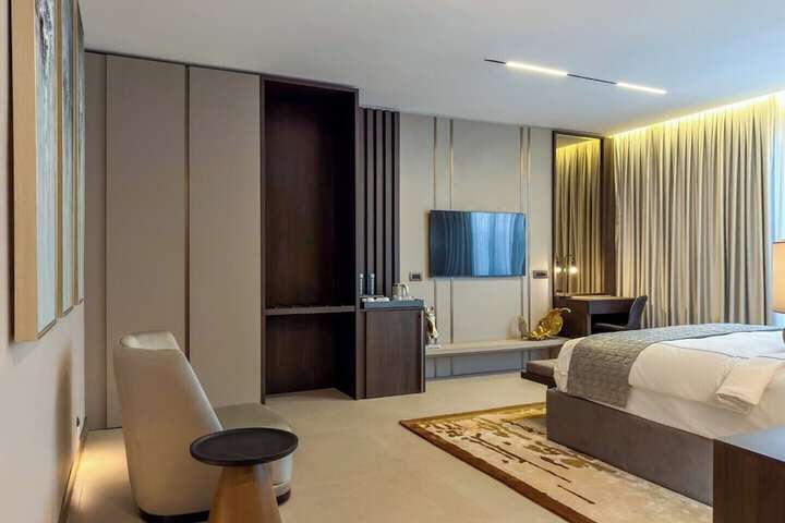 Room 20 of 179