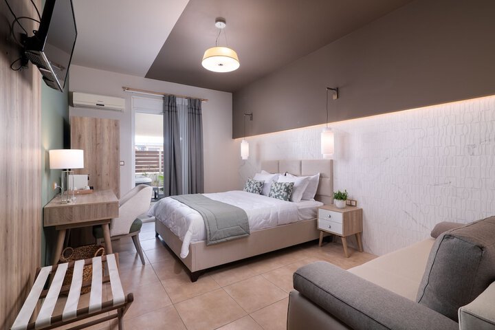 Room 14 of 56