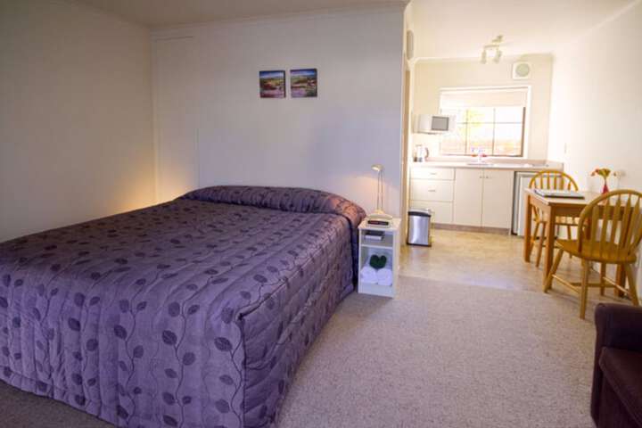 Room 5 of 48