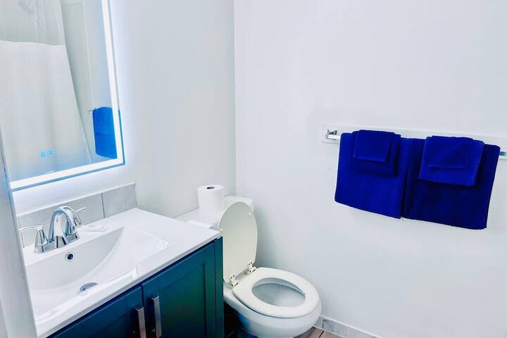 Room 9 of 15