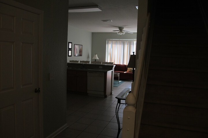 Ballroom/Hall 25 of 30