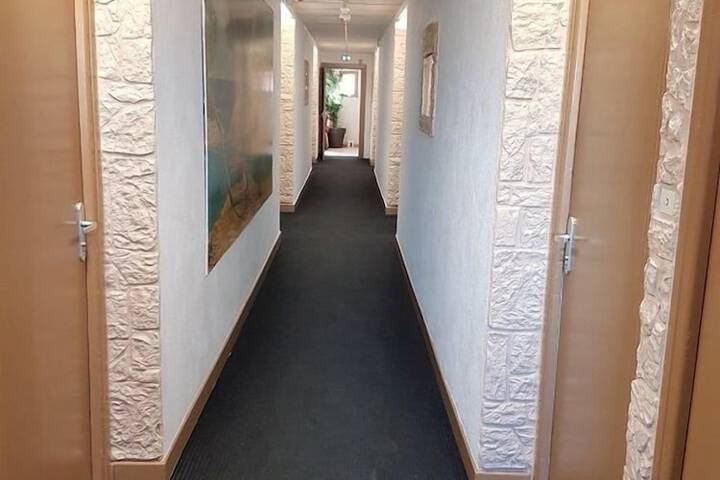 Ballroom/Hall 20 of 26