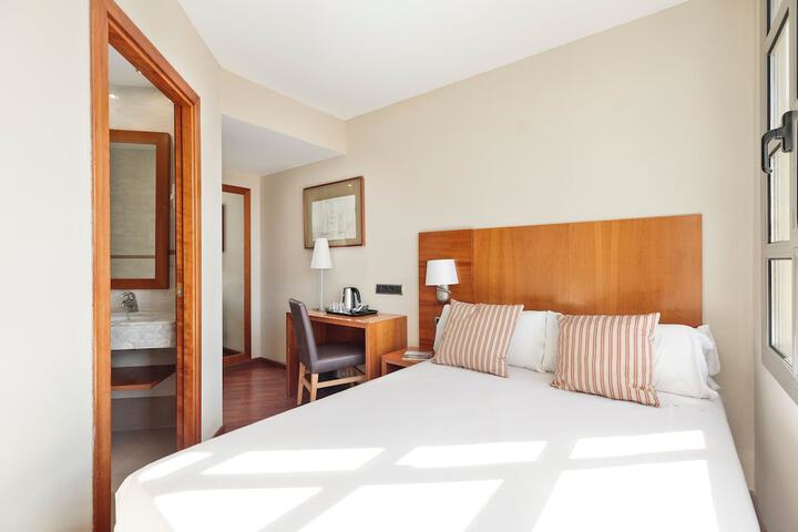 Room 29 of 60