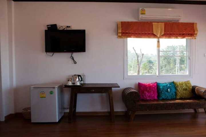 Room 8 of 29