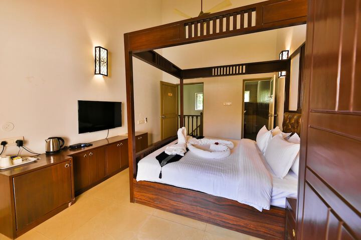Room 4 of 85