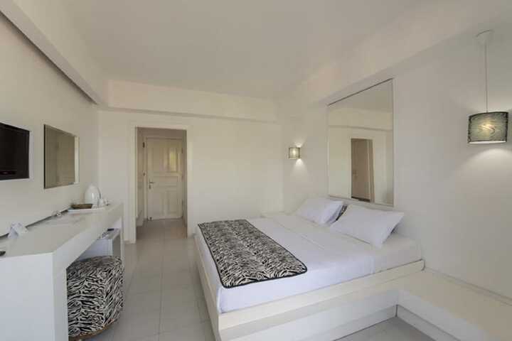 Room 7 of 22