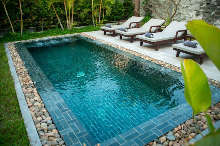 Pool 30 of 63